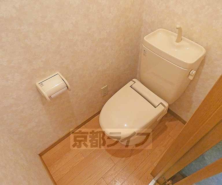 トイレ　トイレ部分の写真です