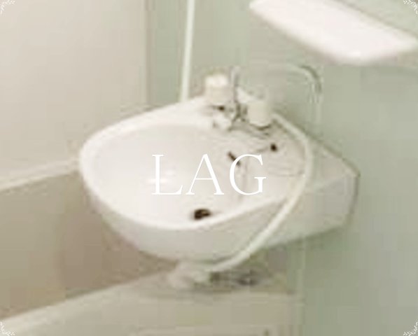 洗面設備　洗面台です。