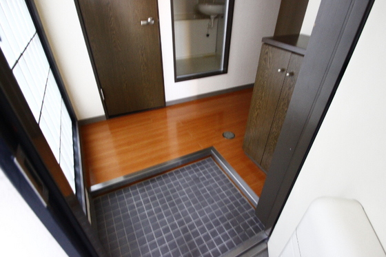 玄関　他号室の写真です。