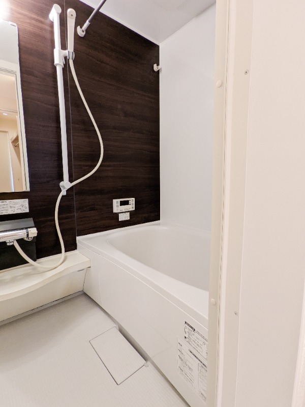 バス・シャワールーム　図面と現状に相違がある場合には現状を優先