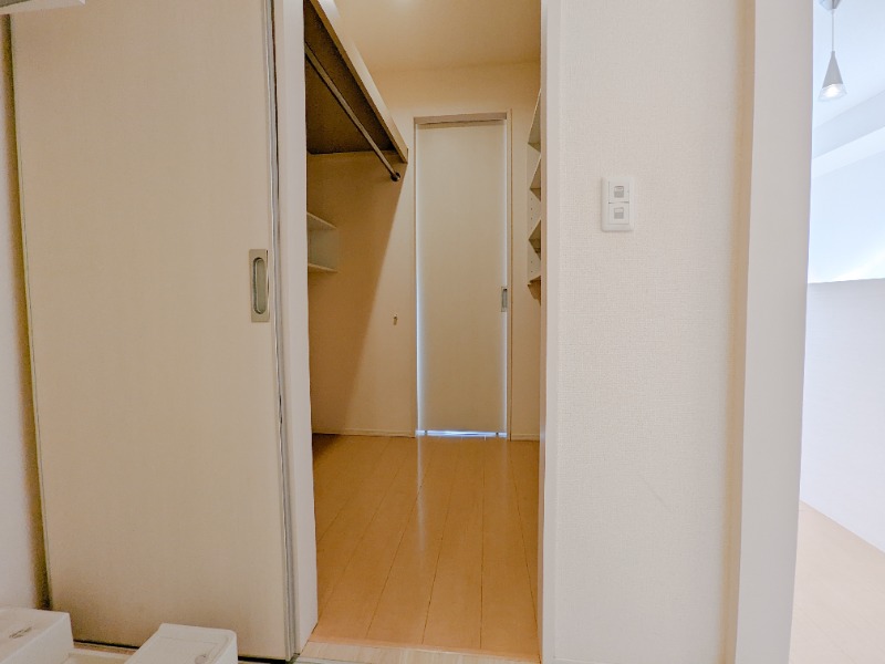 収納　図面と現状に相違がある場合には現状を優先