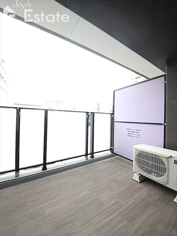 バルコニー　バルコニー