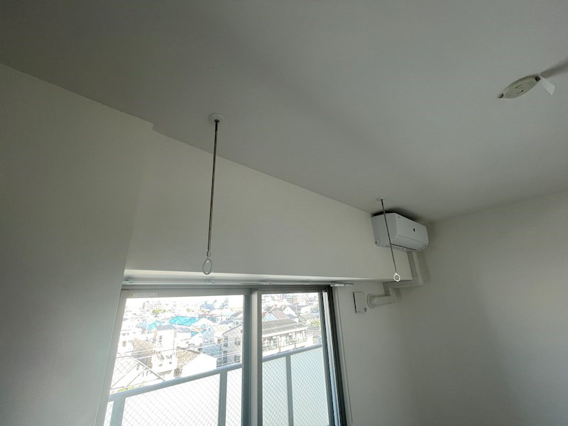 その他設備　室内物干しかけ