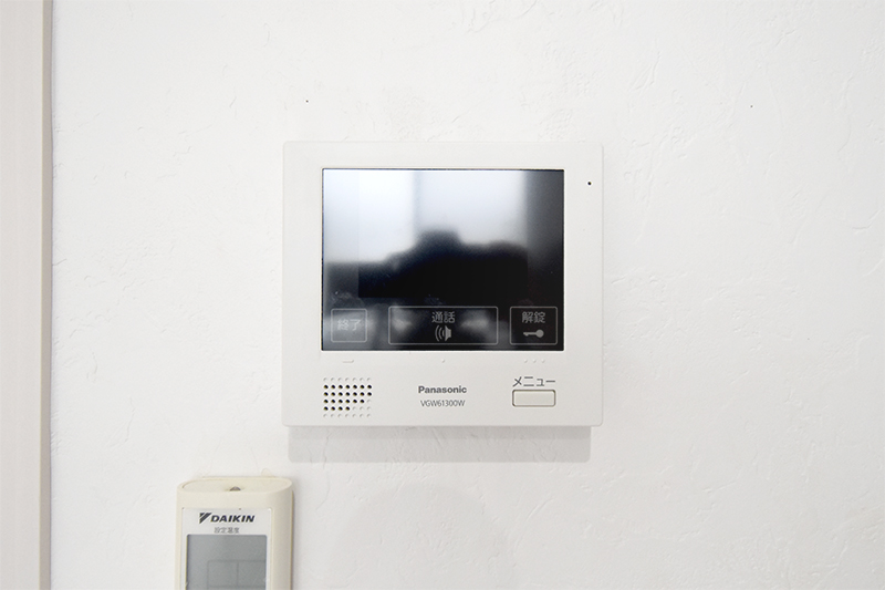 セキュリティ　モニター付きインターフォン。異なる場合は現状を優先します。