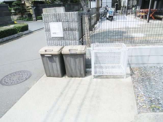 その他共有部分　★専用ゴミ置き場です★