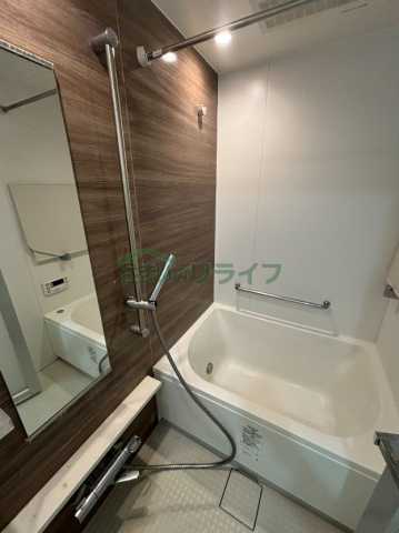 バス・シャワールーム　別階層の参考写真になります。