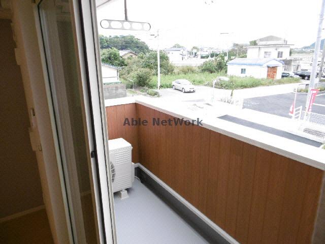 バルコニー　バルコニー