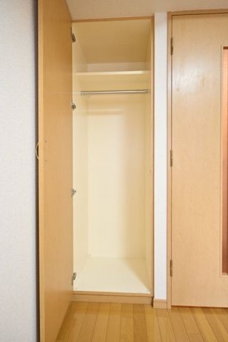 収納　（別タイプ参考写真）ルーブル大塚　豊島区北大塚2