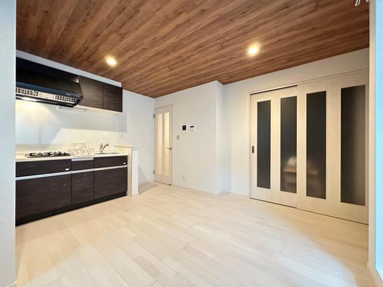 居室・リビング　※別部屋の写真です