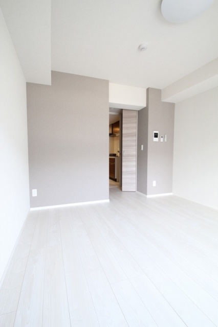 居室・リビング　別号室の写真です