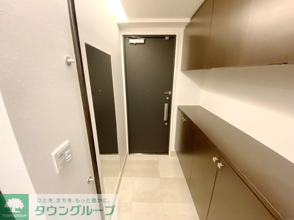 玄関　お問合せは(株)タウンハウジングレジデンス事業部【03-…
