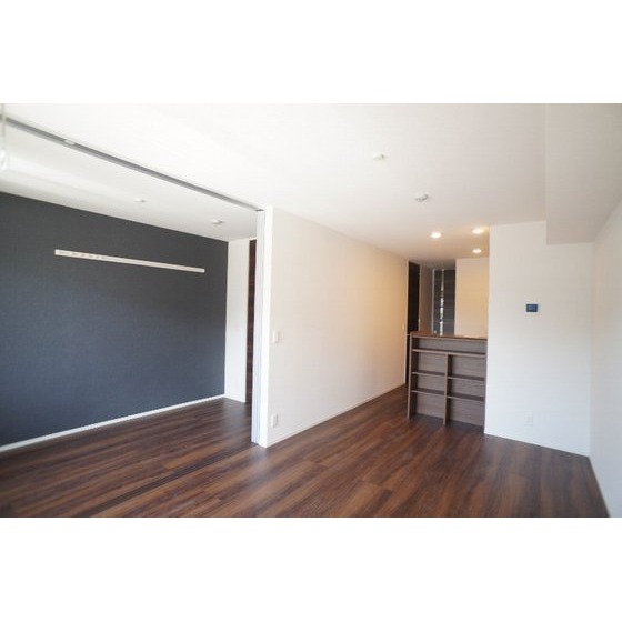 居室・リビング　※同仕様、別の部屋の写真です