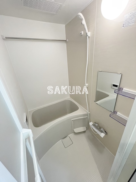 バス・シャワールーム　日々の疲れを癒すお風呂です♪