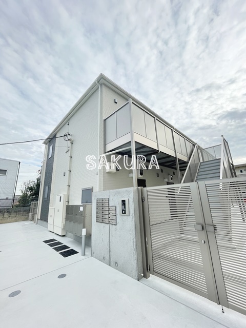 建物外観　最寄り駅まで徒歩8分の物件♪