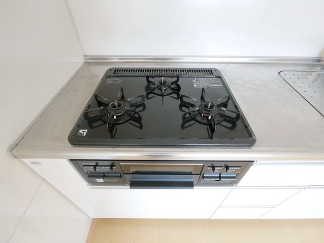キッチン　★グリル付３口コンロ★