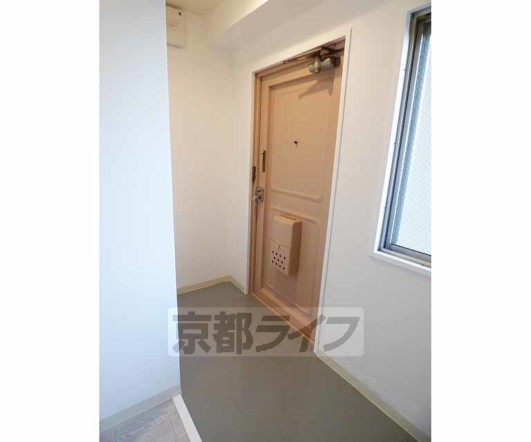 玄関　広い玄関です。