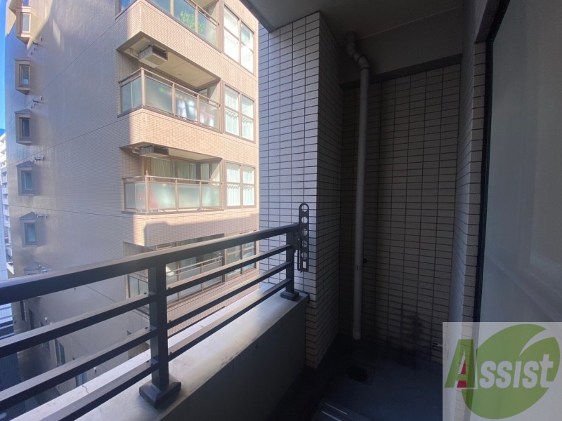 バルコニー　バルコニーです。洗濯物を干したり一息ついたりできますね！