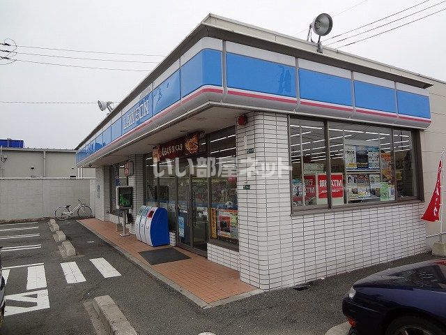 コンビニ　ローソン古賀舞の里店（コンビニ）まで967m