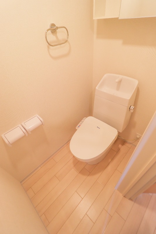 トイレ　図面と現状に相違がある場合には現状を優先