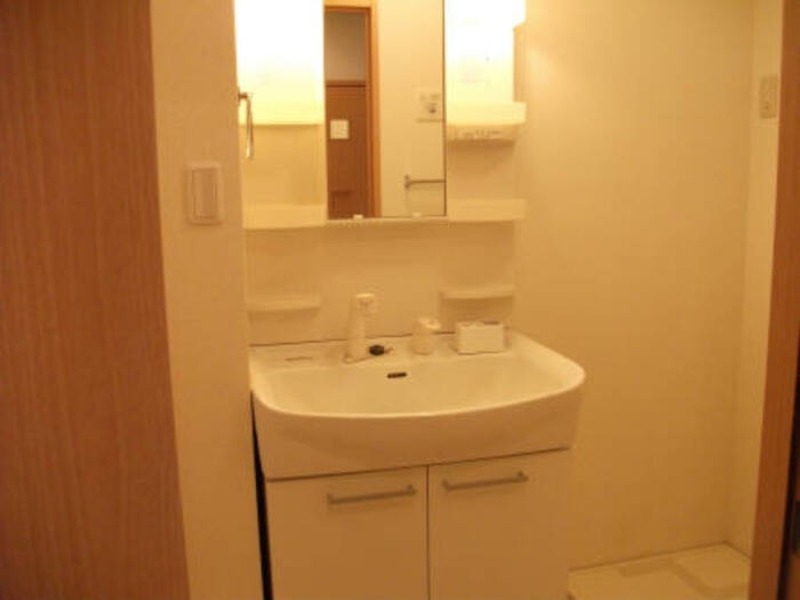 洗面設備　図面と現状に相違がある場合には現状を優先