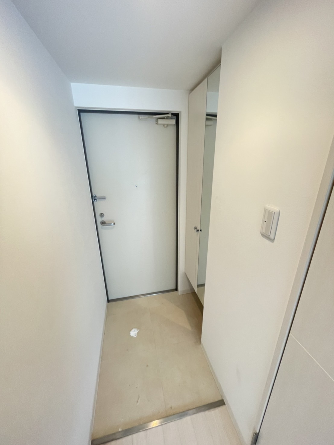 玄関　※反転タイプ