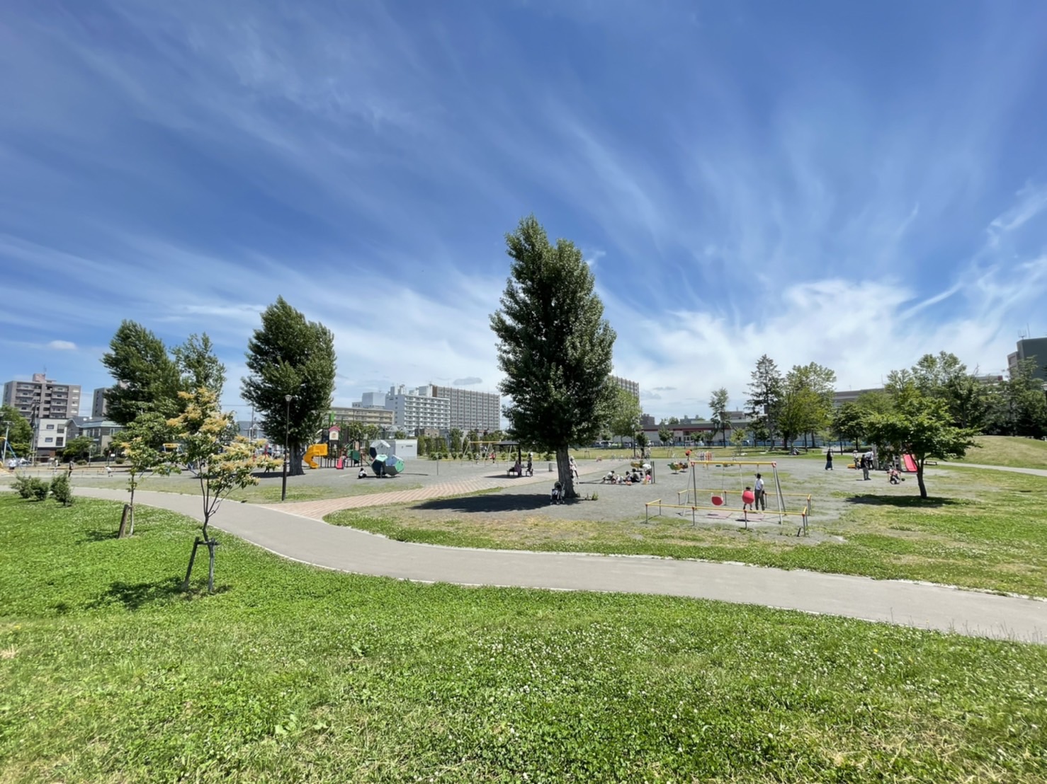 公園　発寒西公園（公園）まで923m