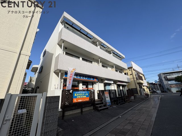 建物外観　最寄駅は便利な西宮北口駅！駅から徒歩圏内のマンションです♪