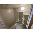 バス・シャワールーム　シンプルで機能的なユニットバスです