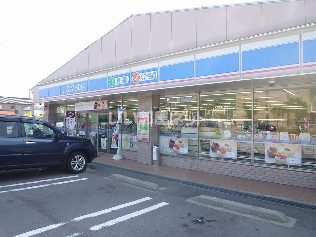 コンビニ　ローソン　金沢田上店（コンビニ）まで408m