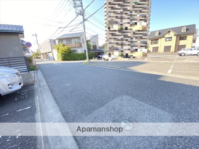 その他　前面道路２（その他）まで0m