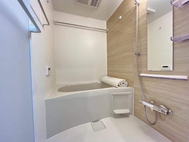 バス・シャワールーム　バス（イメージ）