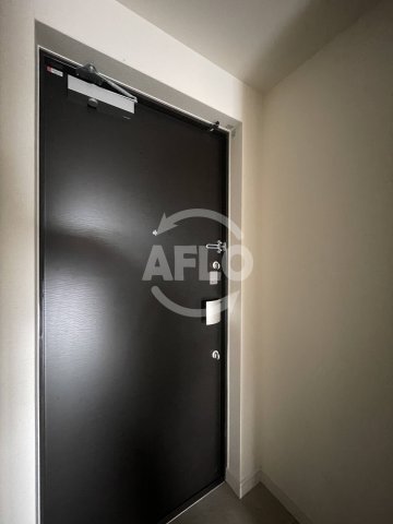 玄関　プレサンス新大阪ジェイズ　玄関