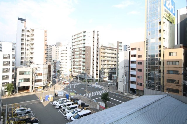 眺望　ドゥーエ南堀江