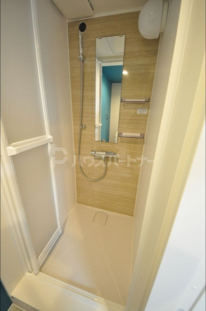 バス・シャワールーム　シャワールーム