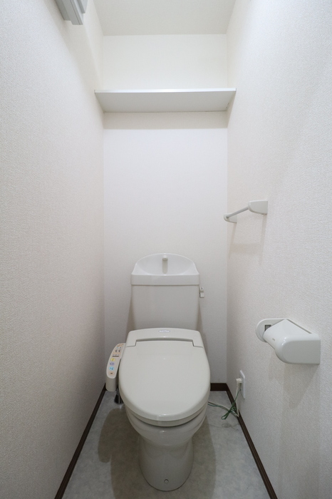 トイレ　（同間取参考写真）