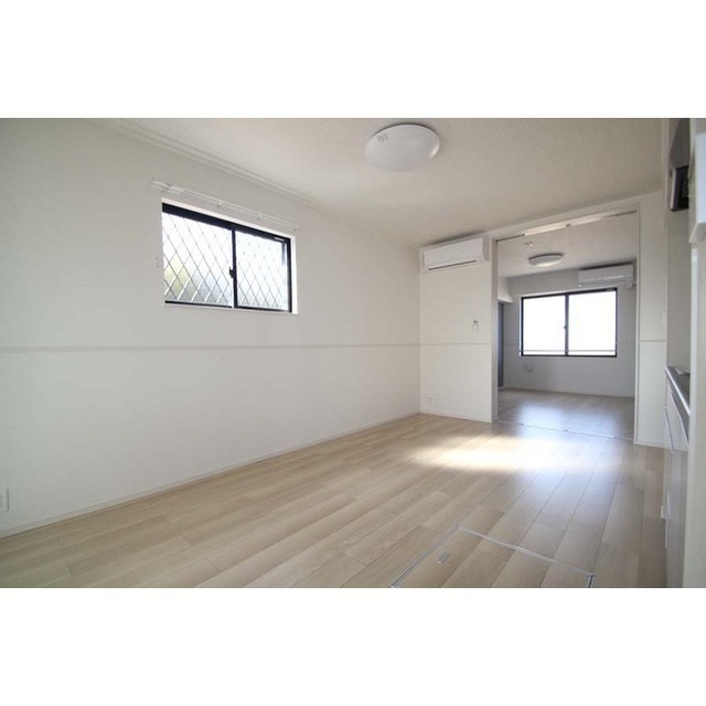 居室・リビング　※画像は全て１０１