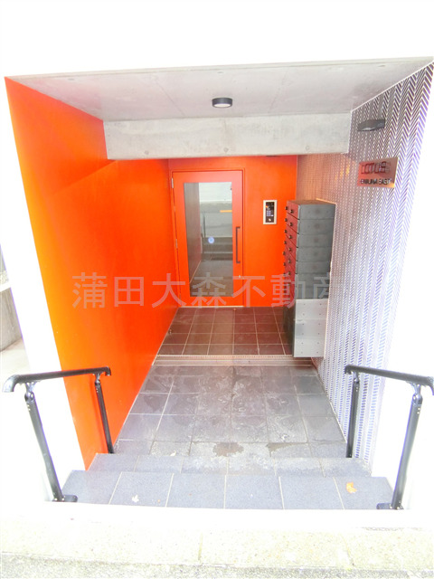 エントランス　TVモニター付オートロック宅配BOXメールBOX　エントラン