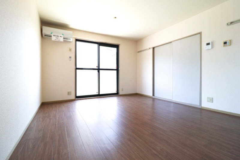 居室・リビング　図面と現状に相違がある場合には現状を優先