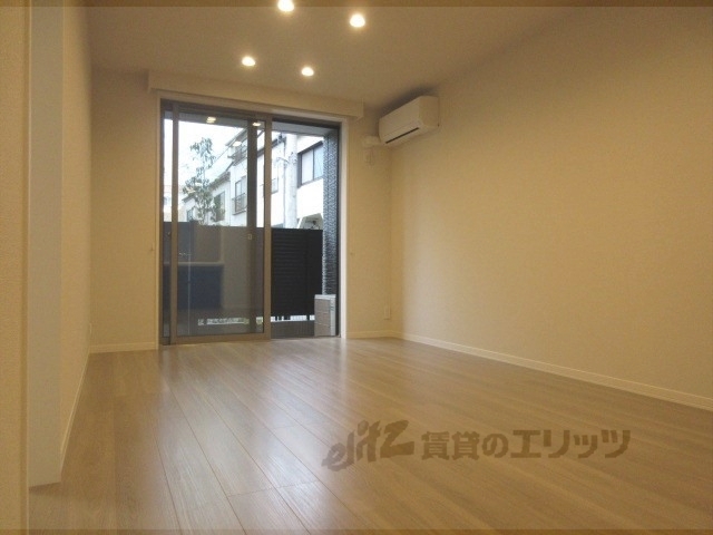 居室・リビング　リビング