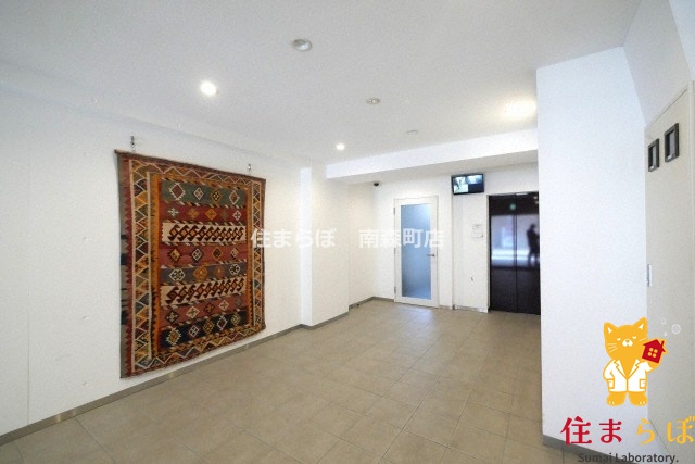 エントランス　「暮らしの設計図は、ここから始まります。」