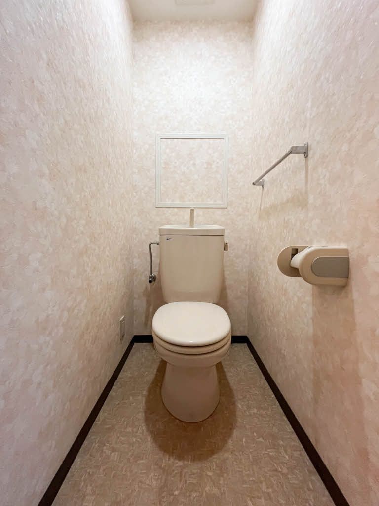 トイレ　トイレです。
