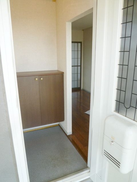 玄関　★靴箱のある玄関★