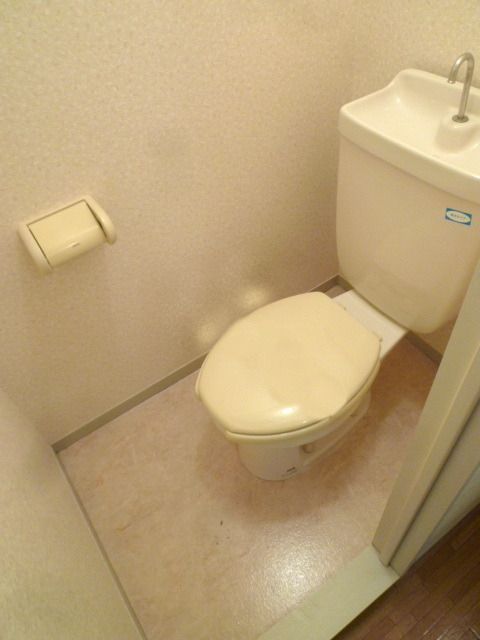 トイレ　★バストイレ別のお部屋です★