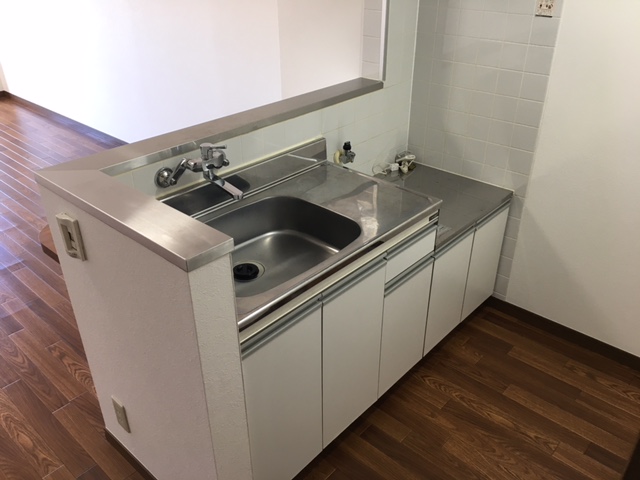 キッチン　他室参考写真　対面キッチン