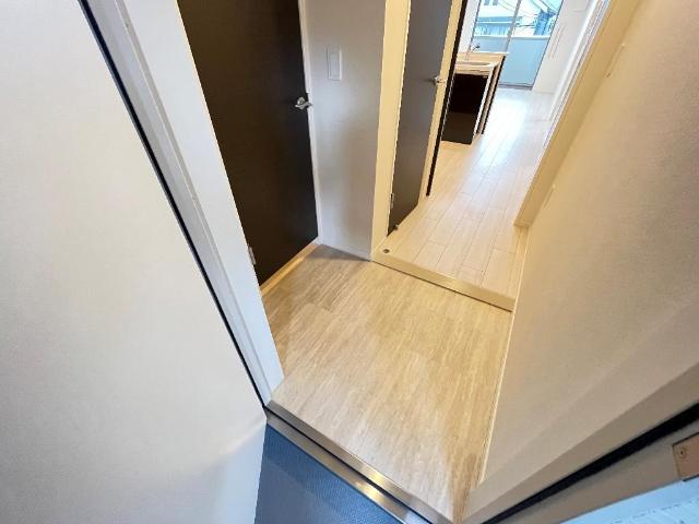 玄関　玄関（イメージ）