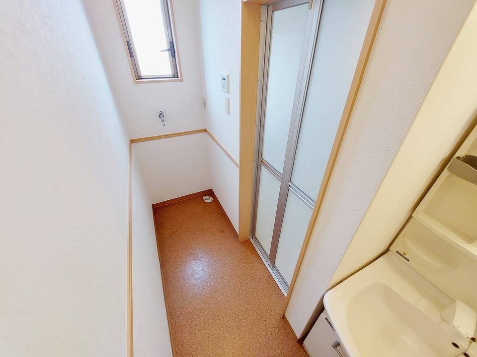 洗面設備　洗濯機置場