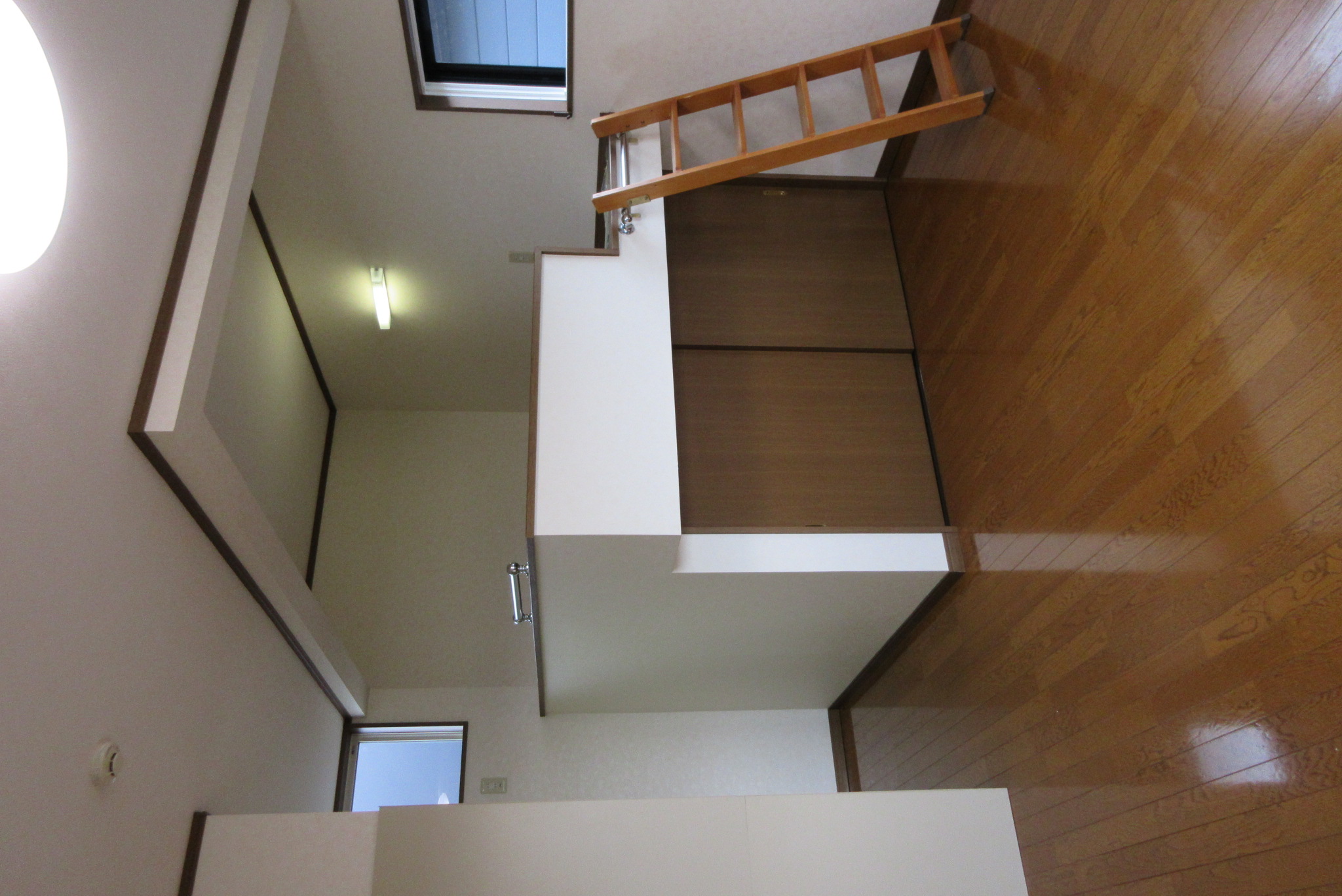 居室・リビング　ロフト付のお部屋です