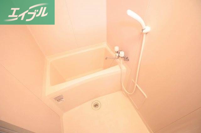 バス・シャワールーム　浴室