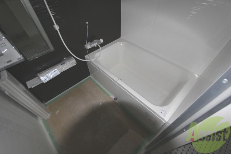 バス・シャワールーム　新品。