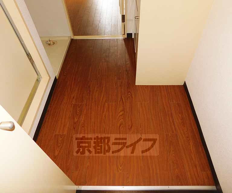 その他部屋・スペース　キレイな廊下です。